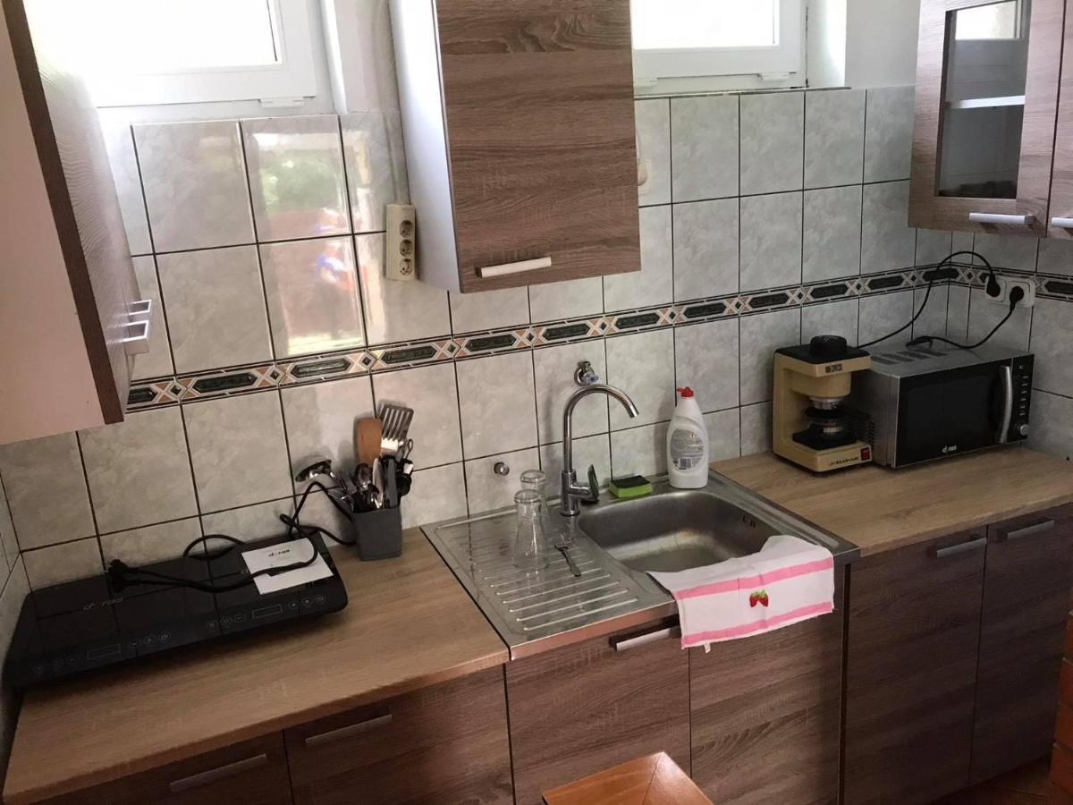Tahiti Apartman Apartment Hajdúszoboszló Exterior foto