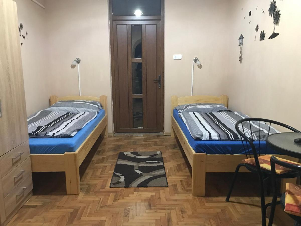Tahiti Apartman Apartment Hajdúszoboszló Exterior foto