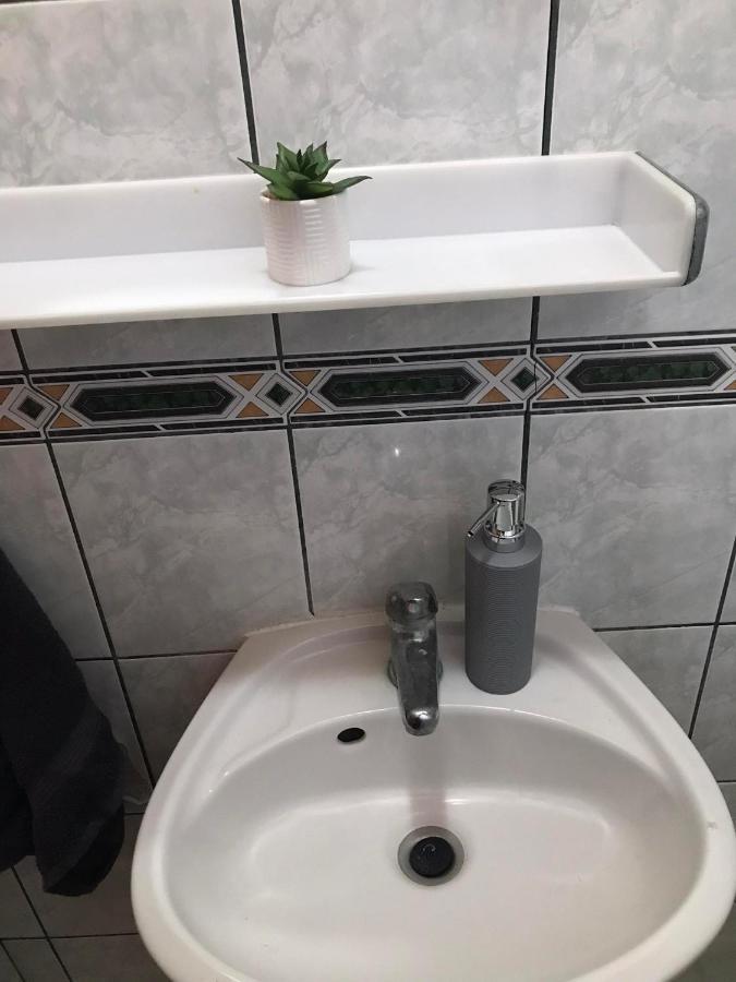 Tahiti Apartman Apartment Hajdúszoboszló Exterior foto