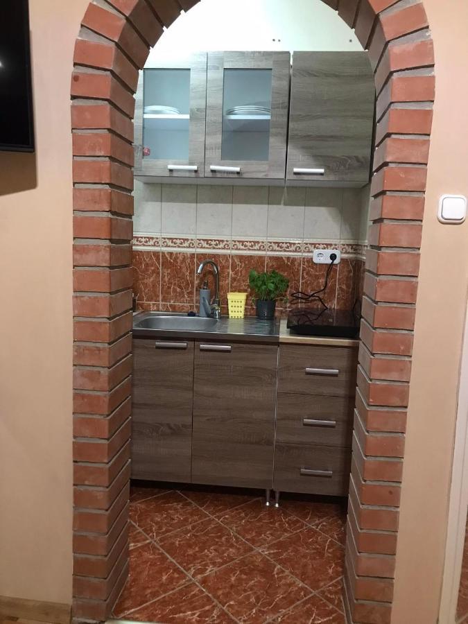 Tahiti Apartman Apartment Hajdúszoboszló Exterior foto