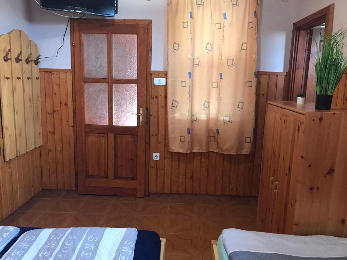 Tahiti Apartman Apartment Hajdúszoboszló Exterior foto
